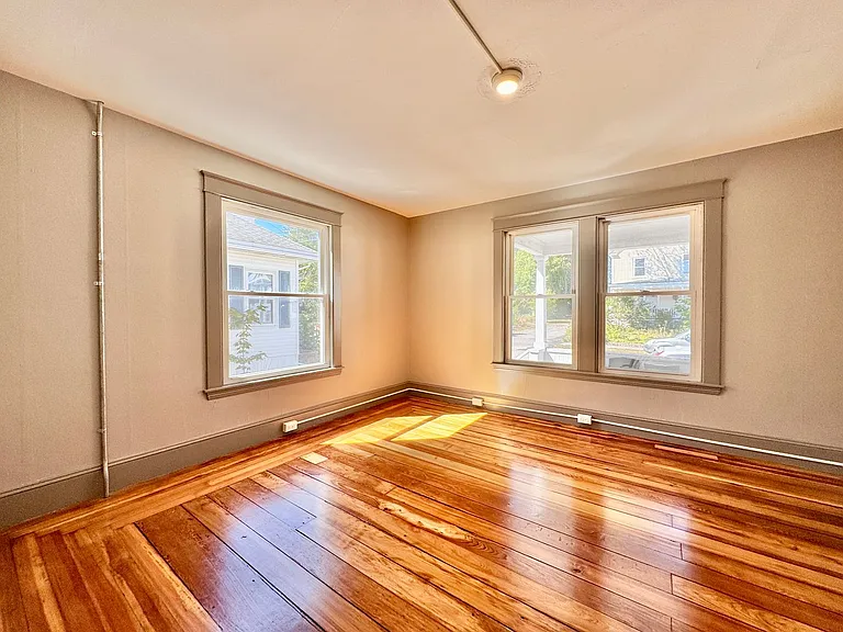 70 Angell Avenue — Photo 11