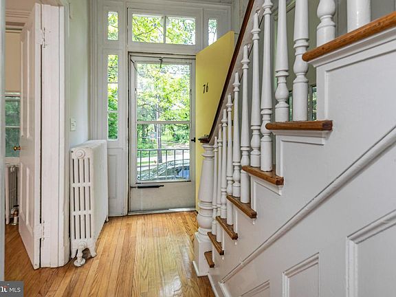 4th image of 76 Alexander St
