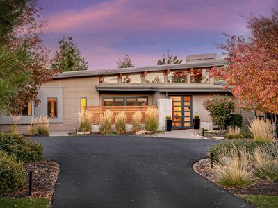 61612 Hosmer Lake Dr, Bend, OR, 97702