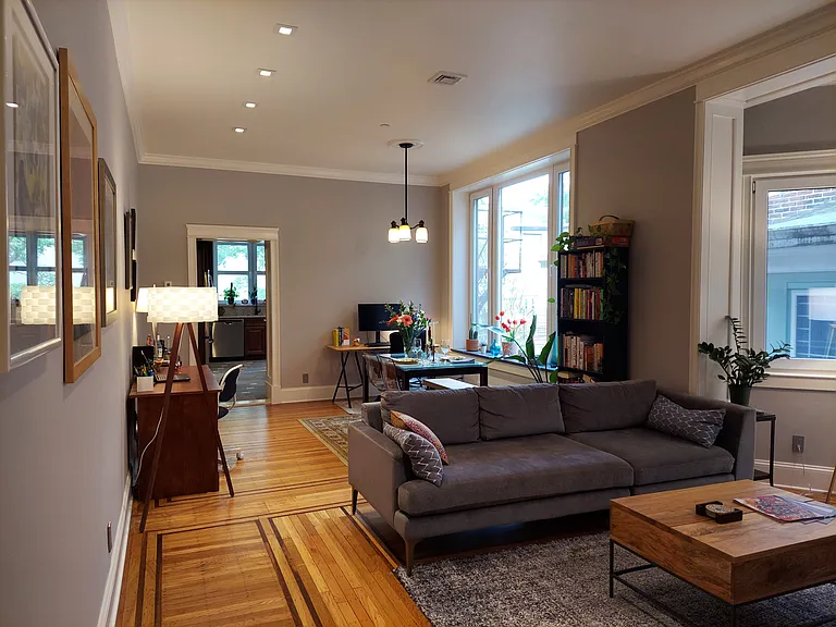 Living-dining room furnished.