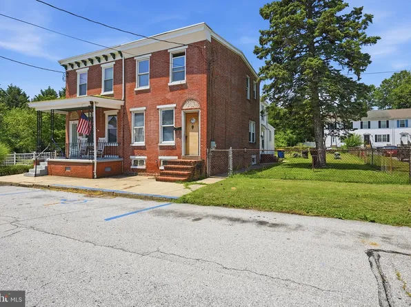 104 10th St, New Castle, DE 19720