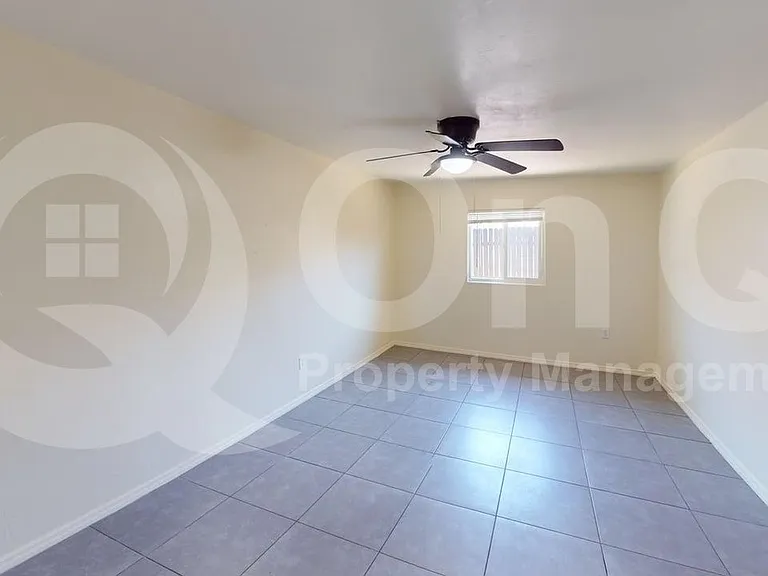 3917 S Liberty Ave — Photo 6