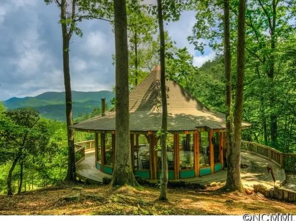 1250 Lorien Ln, Marshall, NC 28753