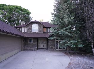 16222 6765th Rd, Montrose, CO 81401