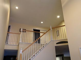 6 Morgan Hill Ct, Blackwood, NJ 08012