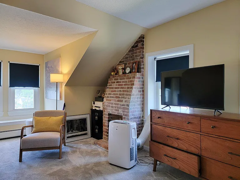713 Central Ave #2 — Photo 17