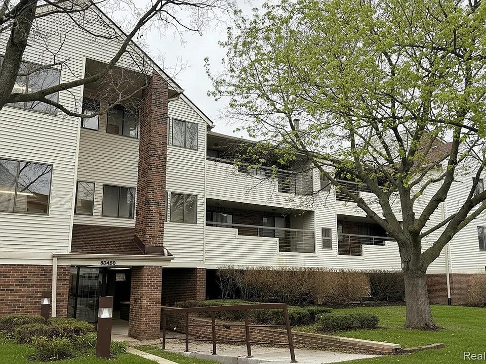 1st image of 30450 Orchard Lake Rd Unit 73