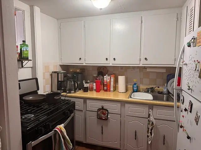 435 Hanover St #3A — Photo 4
