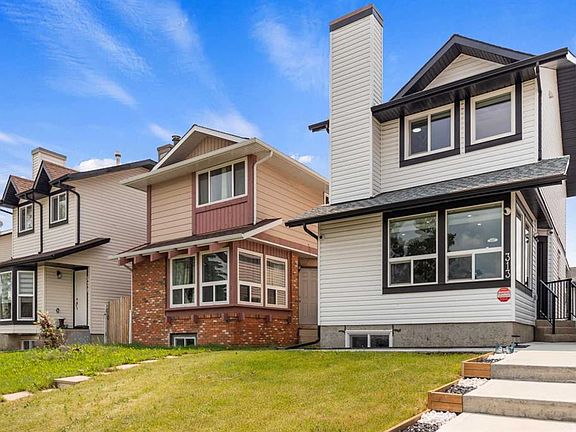 3rd image of 313 E Falwood Way NE