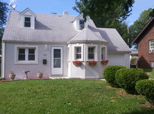 330 E Kellar Ln, Decatur, IL 62526