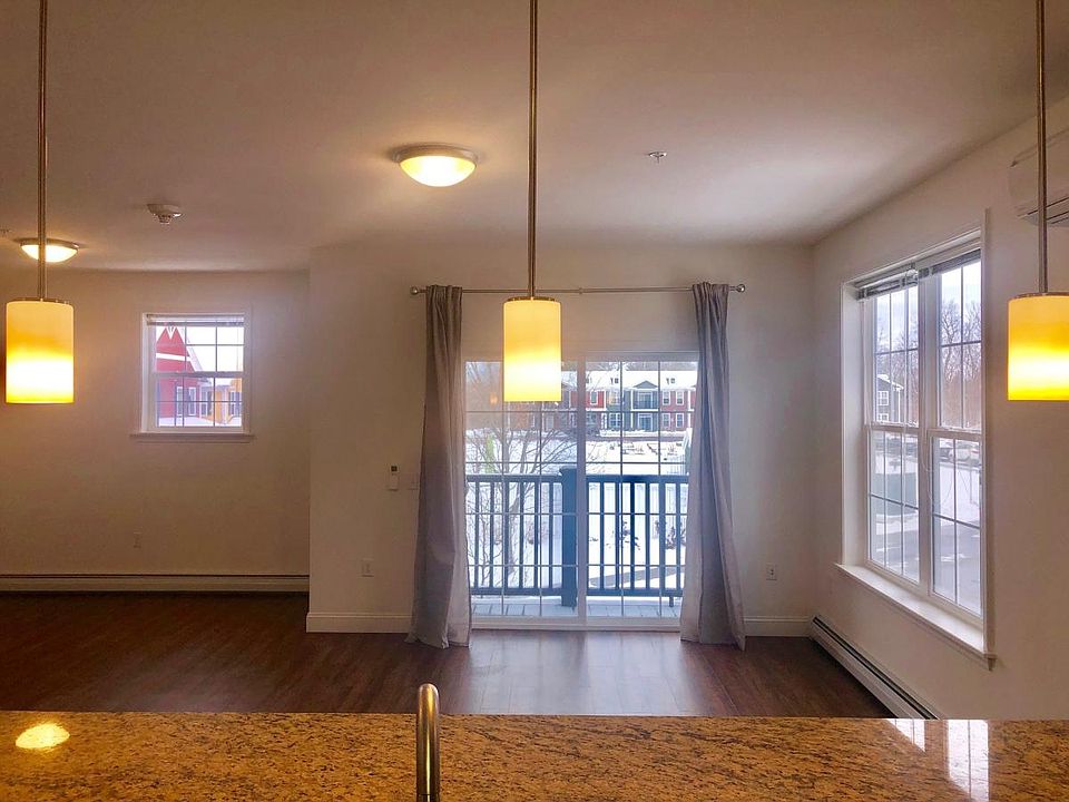 1st image of 147 Bayberry Cir Unit 201