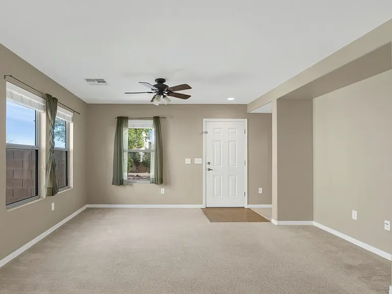 150 W Paseo Celestial — Photo 6