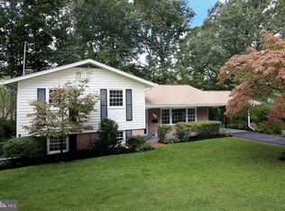 3322 Albion Ct, Fairfax, VA 22031