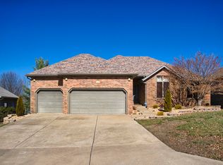 1301 W Swallow St, Springfield, MO 65810