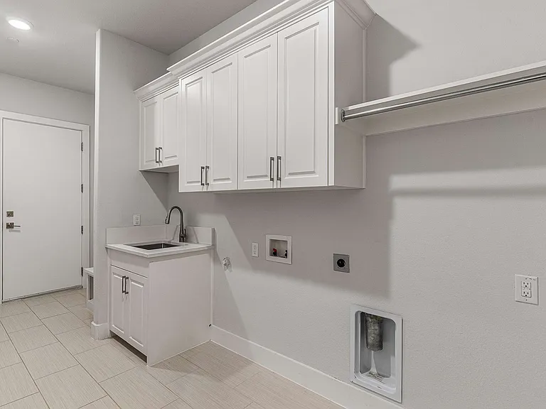 2800 Lakeside Pkwy #102 — Photo 28