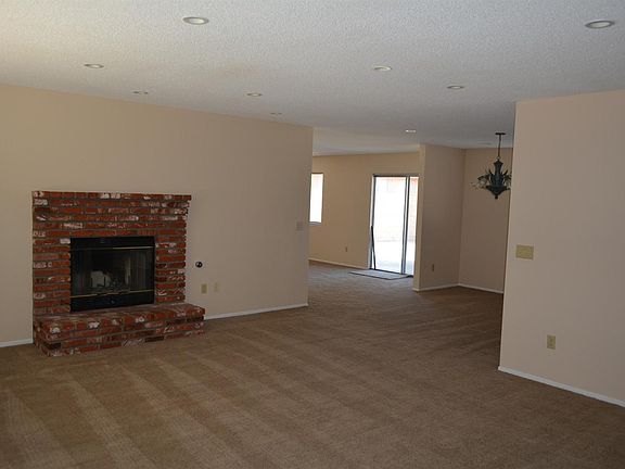 5th image of 11848 Bornite Ave