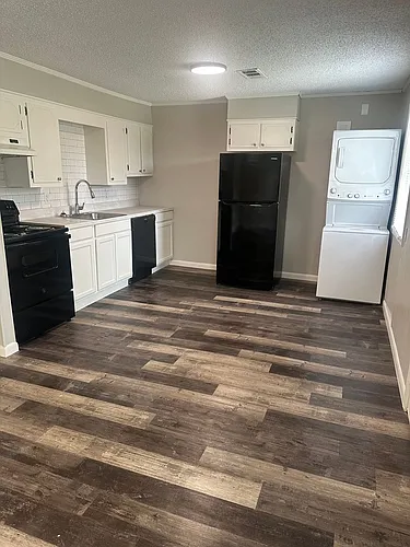 610 Dogwood View Dr Photo 1