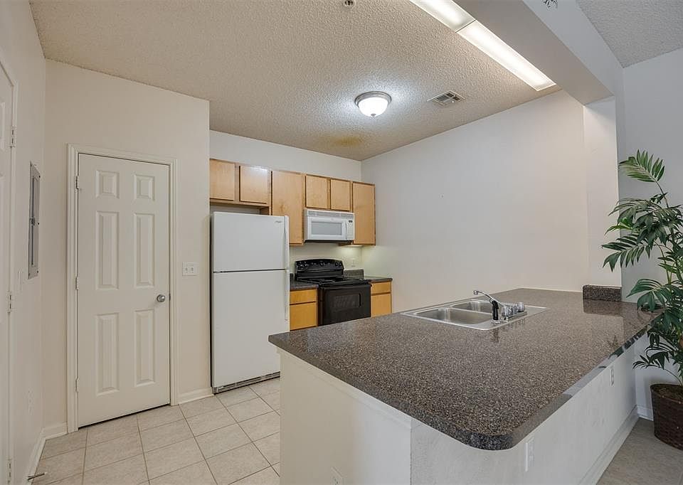 1st image of 2200 Classen Blvd APT 6123