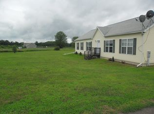 26 Mountain View Ter, Hudson, NY 12534