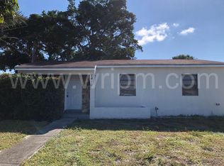 1410 S B St, Lake Worth, FL 33460