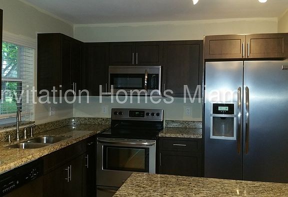 3rd image of 18210 NW 19th St