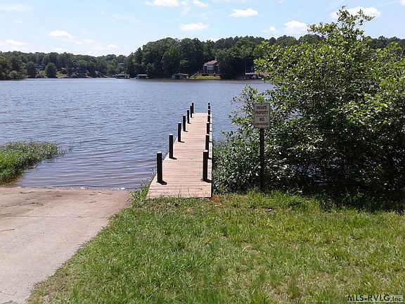 3rd image of 2605 Great Creek Dr