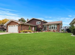 16548 Parliament Ave, Tinley Park, IL
