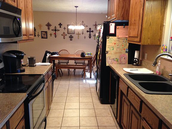 5th image of 1304 SE 21st St