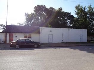 110 S Canadian Ave, Purcell, OK 73080