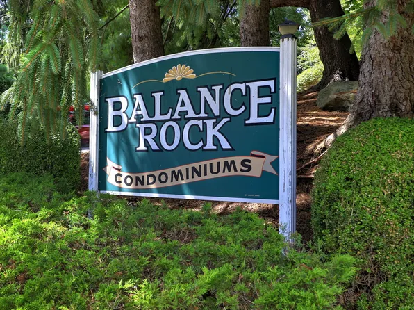 50 Balance Rock Road APT 11, Seymour, CT 06483