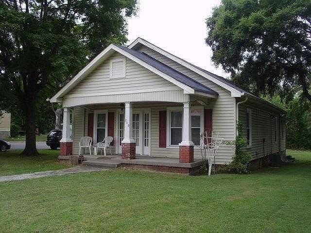 1st image of 210 McCall St