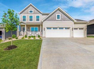 87 Monmouth Ct, Wentzville, MO 63385