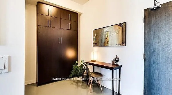 201 Carlaw Ave W #232 — Photo 3