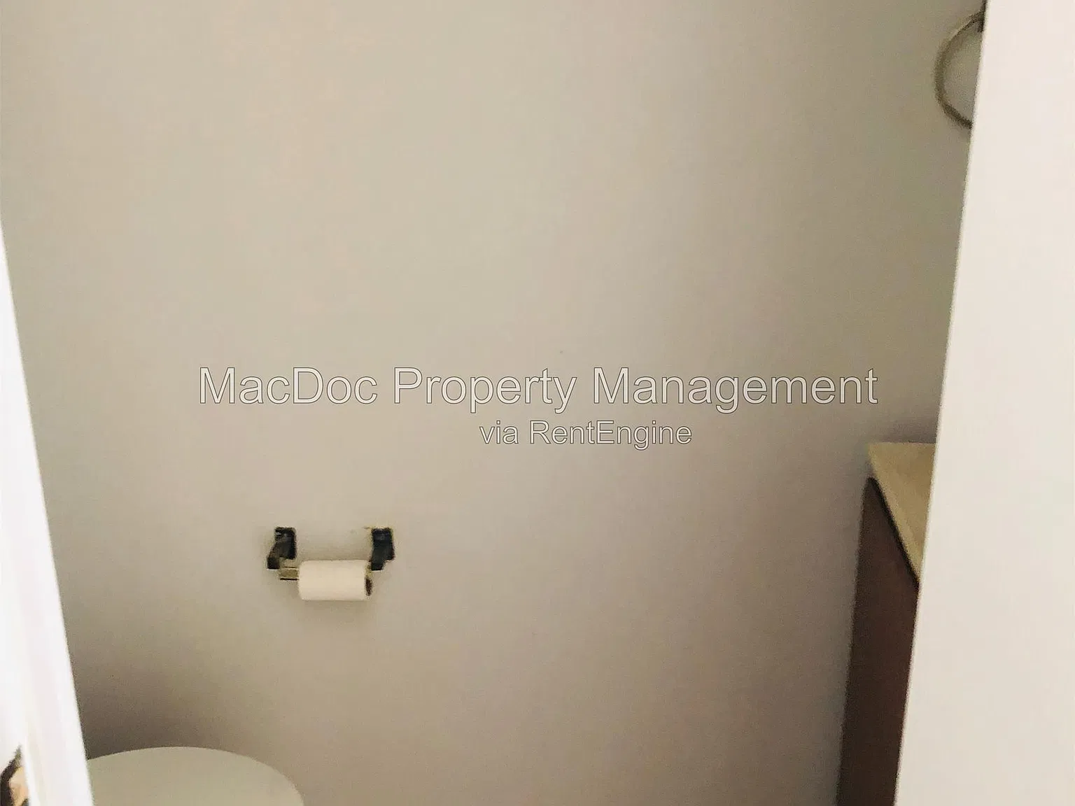 2 bed, 1.5 bath, 1164 sqft, $1,745 — Photo 3