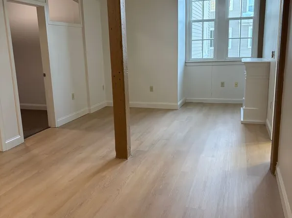 Bostonian Shoe Lofts