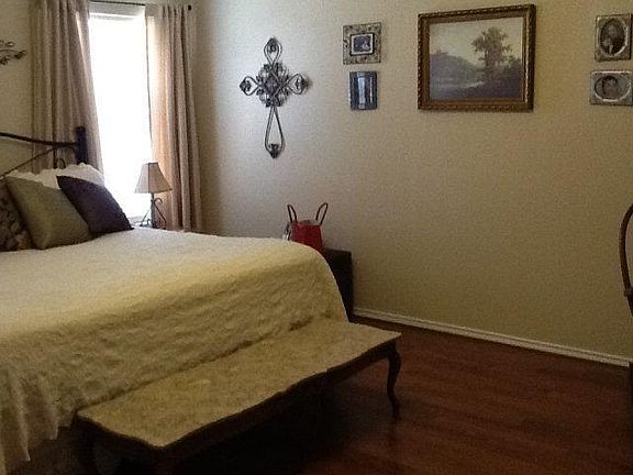 4th image of 1007 Kirby Ave