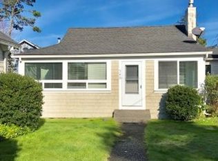 340 11th Ave, Seaside, OR 97138