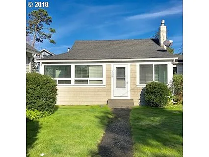340 11th Ave photo 1