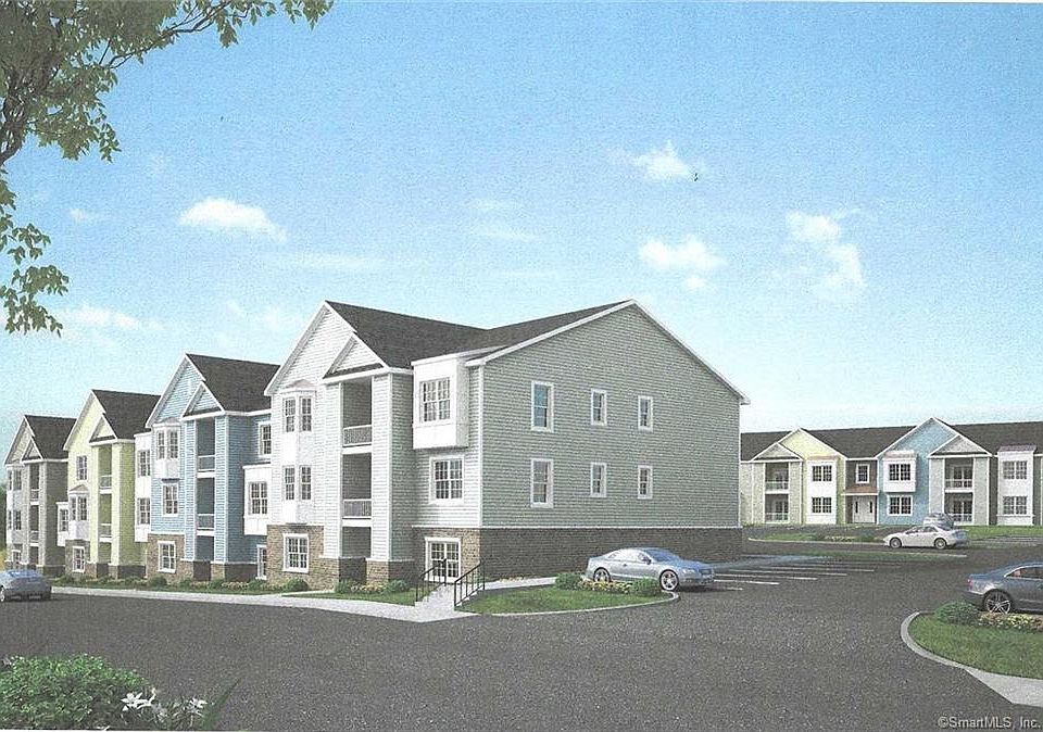2nd image of 301 Main St #4