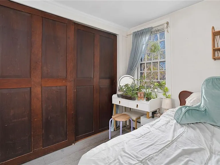 73 Thames St #B — Photo 7
