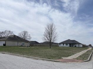 797 N Lexington Ave, Republic, MO 65738