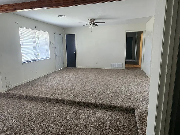 1119 Alta Vista Dr — Photo 12