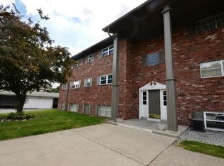 3135 E 52nd St, Indianapolis, IN 46205