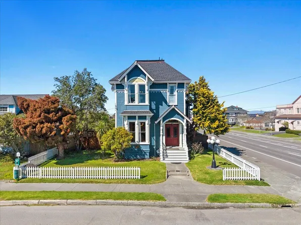 735 15th St, Eureka, CA 95501