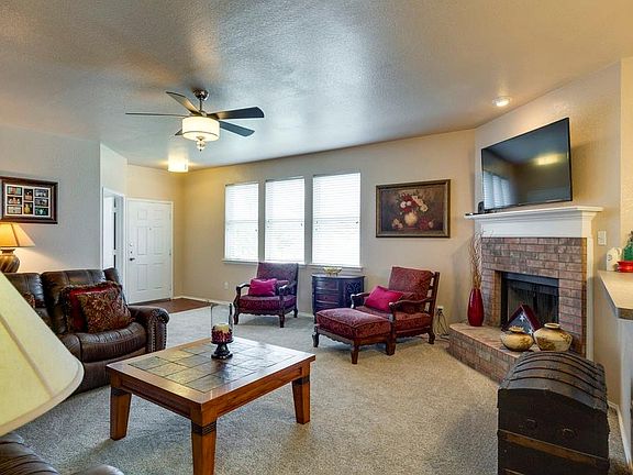4th image of 2724 Wakecrest Dr