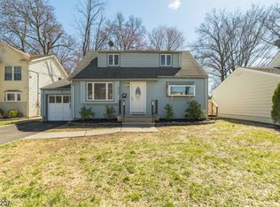 813 Hemlock Rd, Union, NJ 07083