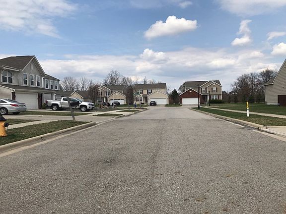 5th image of 1933 Spring Cove Dr