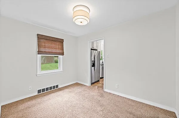 9218 Hallock Dr — Photo 10