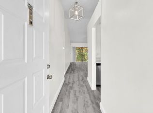 22076 Palms Way APT 205, Boca Raton, FL 33433