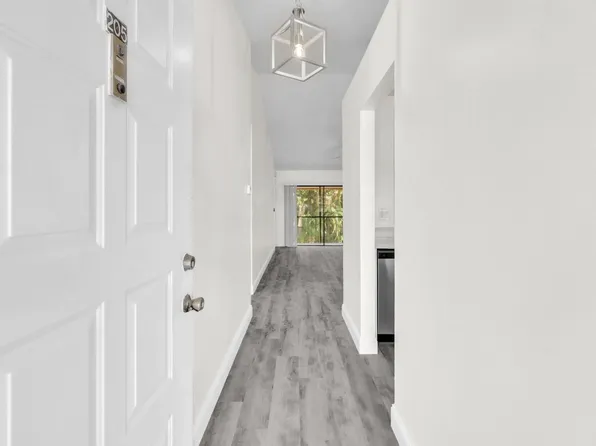 22076 Palms Way #205, Boca Raton, FL 33433